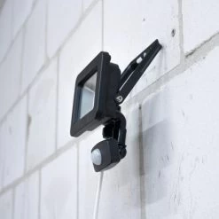 LED-Strahler 4000 K IP44 Sensor Sanan LED 20 W 2200 Lm Schwarz -Lampe Geschäft 692773 11020200 02